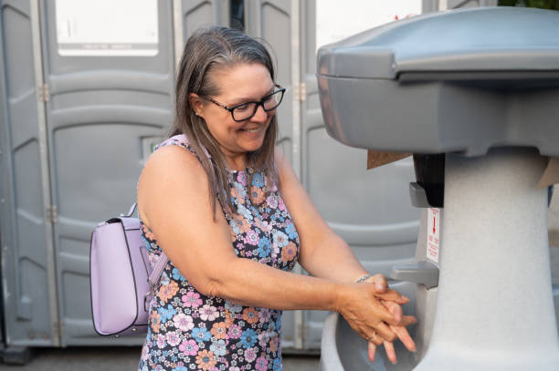 Portable Toilet Options We Offer in Southfield, MI